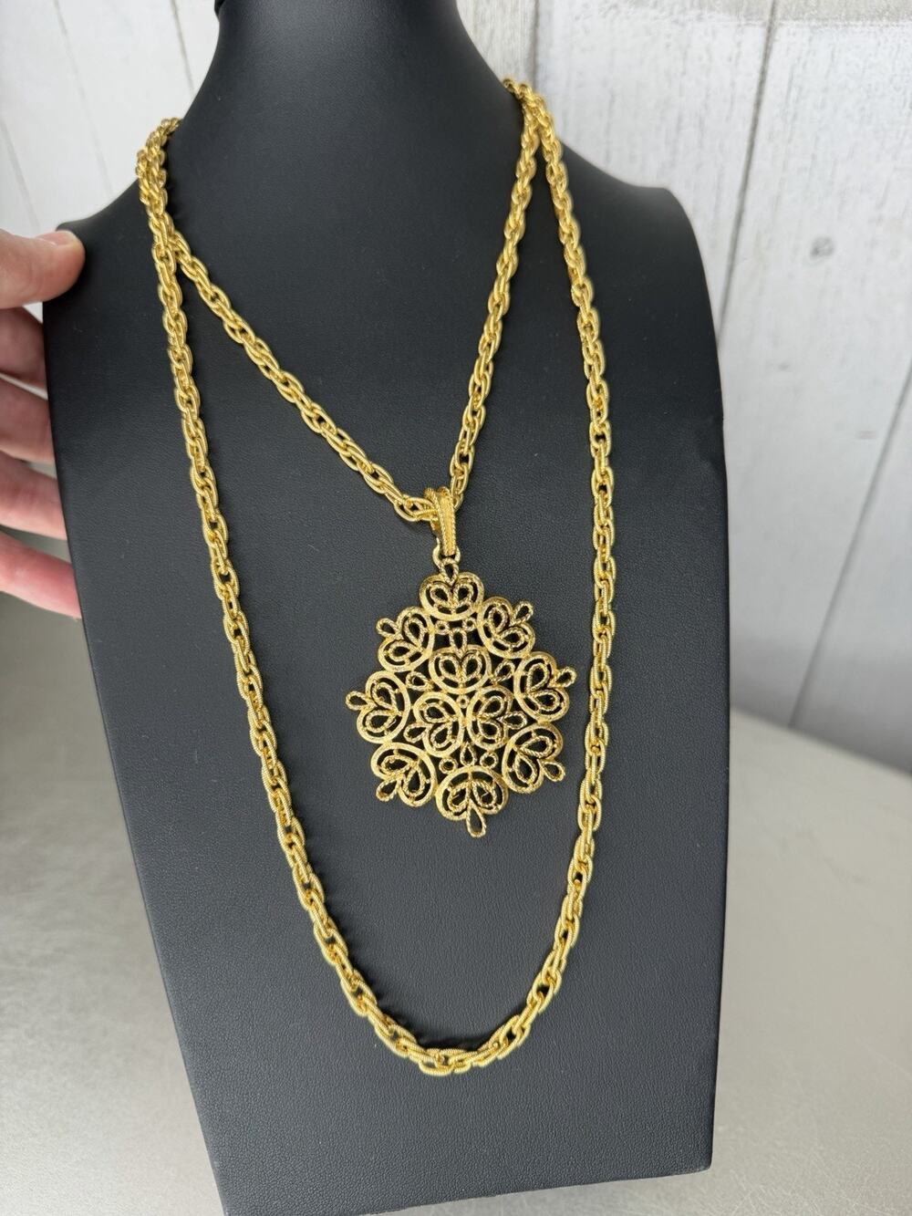 Vintage Trifari Gold Tone Rope Chain Ornate Pendant Rococo Statement Glam